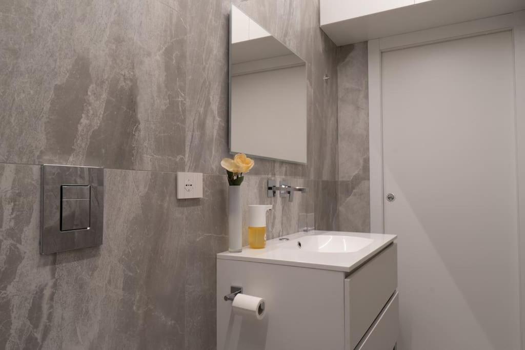 One Stradivari - Luxury Design In Buenos Aires Apartment *